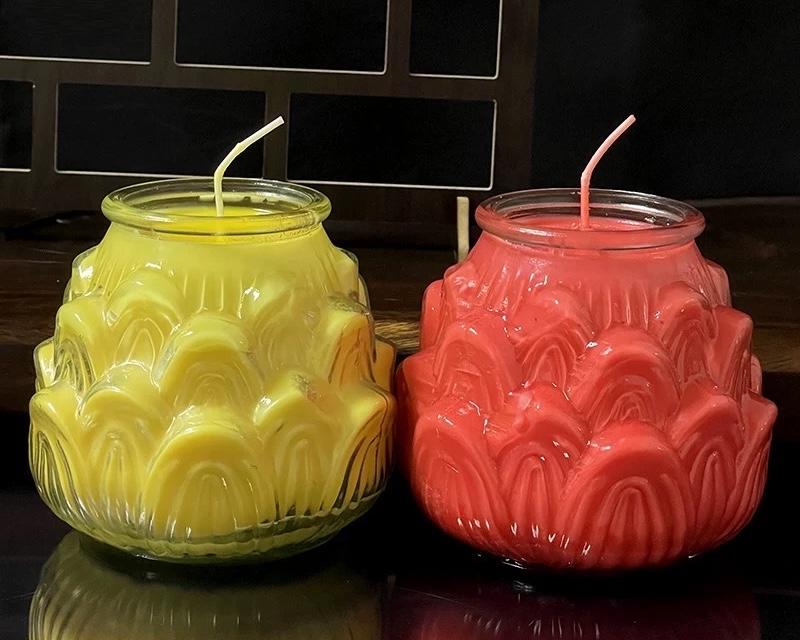 Đèn bơ hoa sen thủy tinh 3 ngày dùng dâng cúng Phật-duoc-ban-tai-Samaya Shop chuyên cung cấp pháp khí, vật phẩm Kim Cang Thừa và Phật giáo nói chung với giá cả hợp lý, chất lượng tốt, tạo điều kiện gieo duyên cho đạo hữu tu tập. Lợi nhuận từ shop được dành để cúng dường và hỗ trợ các hoạt động, sự kiện do trung tâm tổ chức