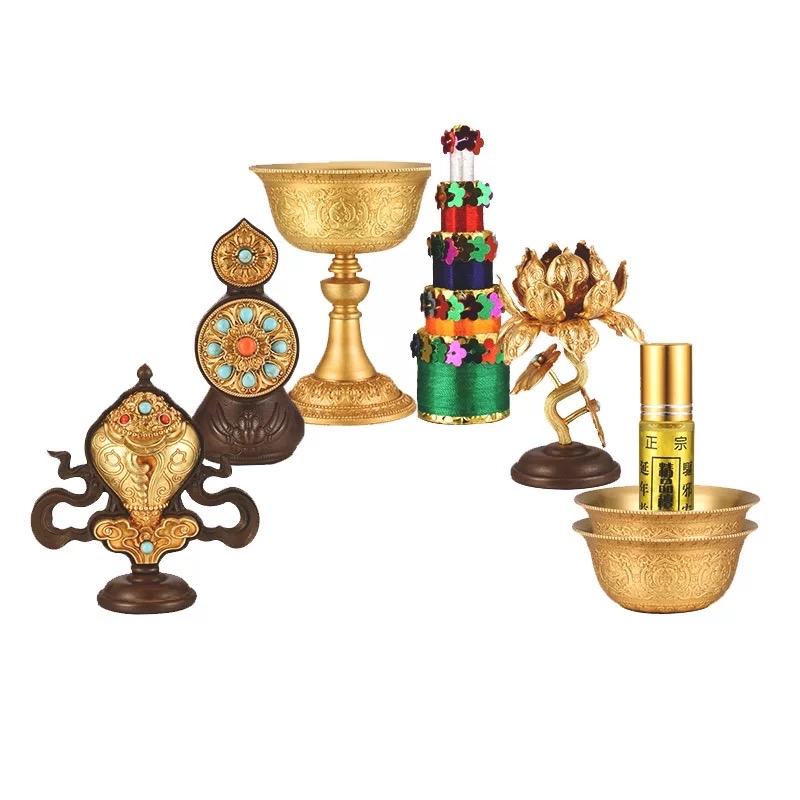 Bộ bát cúng đầy đủ gồm: bát cúng bằng đồng vàng và pha lê-duoc-ban-tai-Samaya Shop chuyên cung cấp pháp khí, vật phẩm Kim Cang Thừa và Phật giáo nói chung với giá cả hợp lý, chất lượng tốt, tạo điều kiện gieo duyên cho đạo hữu tu tập. Lợi nhuận từ shop được dành để cúng dường và hỗ trợ các hoạt động, sự kiện do trung tâm tổ chức