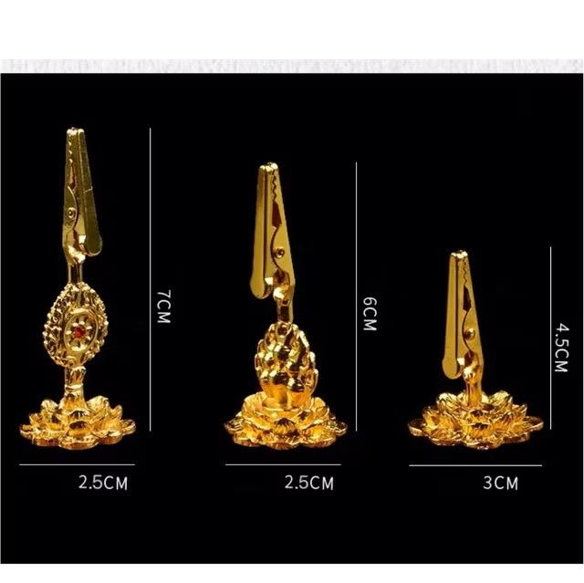 Kẹp hương-duoc-ban-tai-Samaya Shop chuyên cung cấp pháp khí, vật phẩm Kim Cang Thừa và Phật giáo nói chung với giá cả hợp lý, chất lượng tốt, tạo điều kiện gieo duyên cho đạo hữu tu tập. Lợi nhuận từ shop được dành để cúng dường và hỗ trợ các hoạt động, sự kiện do trung tâm tổ chức