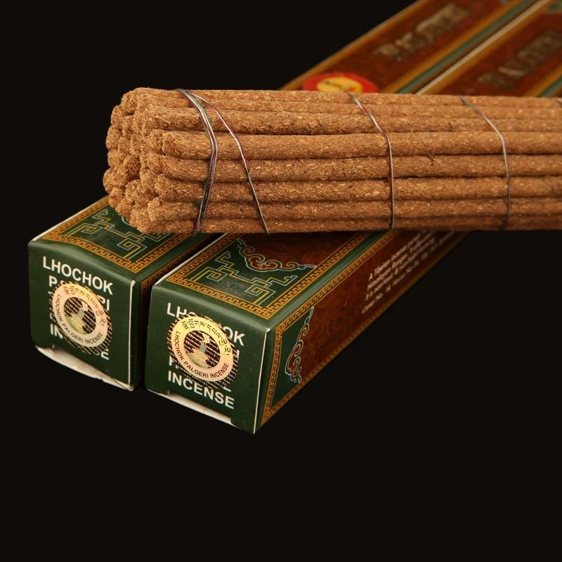 Hương Lhochok Palgeri Tibetan-duoc-ban-tai-Samaya Shop chuyên cung cấp pháp khí, vật phẩm Kim Cang Thừa và Phật giáo nói chung với giá cả hợp lý, chất lượng tốt, tạo điều kiện gieo duyên cho đạo hữu tu tập. Lợi nhuận từ shop được dành để cúng dường và hỗ trợ các hoạt động, sự kiện do trung tâm tổ chức