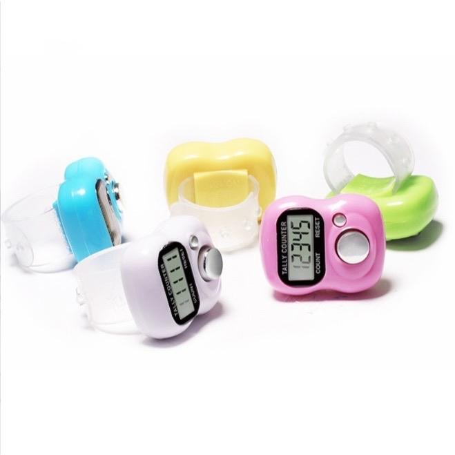 Máy Bấm Số Niệm Phật - Cầm Tay Nhỏ Gọn - gửi màu ngẫu nhiên-duoc-ban-tai-Samaya Shop chuyên cung cấp pháp khí, vật phẩm Kim Cang Thừa và Phật giáo nói chung với giá cả hợp lý, chất lượng tốt, tạo điều kiện gieo duyên cho đạo hữu tu tập. Lợi nhuận từ shop được dành để cúng dường và hỗ trợ các hoạt động, sự kiện do trung tâm tổ chức
