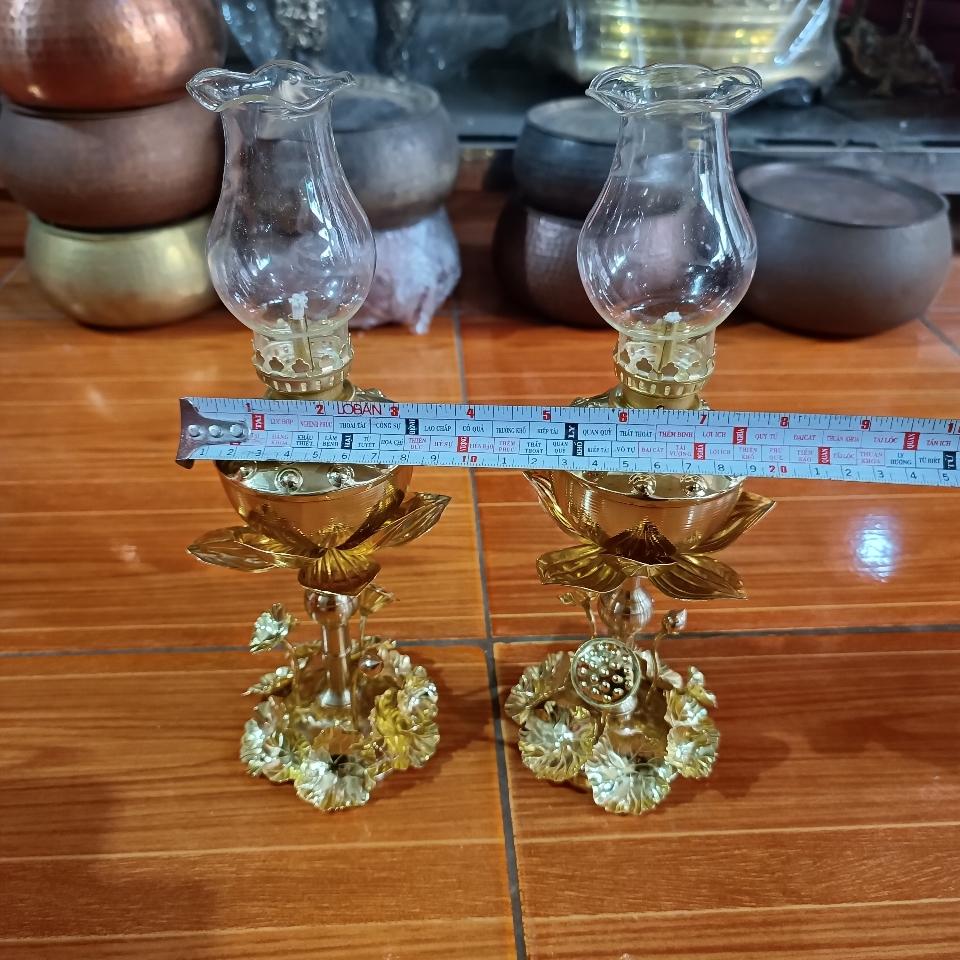 Đèn đồng thắp dầu hoa sen xưởng sản xuất tại làng nghề đại bái-duoc-ban-tai-Làng Nghề Gò Đúc Đồng Đại Bái