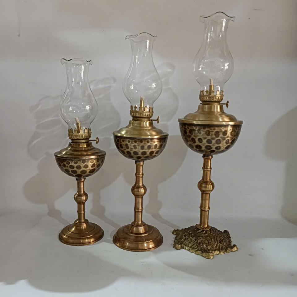 Đền thắp dầu gò thủ công nghệ nhân làng nghề-duoc-ban-tai-Làng Nghề Gò Đúc Đồng Đại Bái