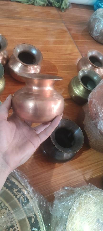 Ống nhổ trầu chất liệu đồng hàng víp-duoc-ban-tai-Làng Nghề Gò Đúc Đồng Đại Bái