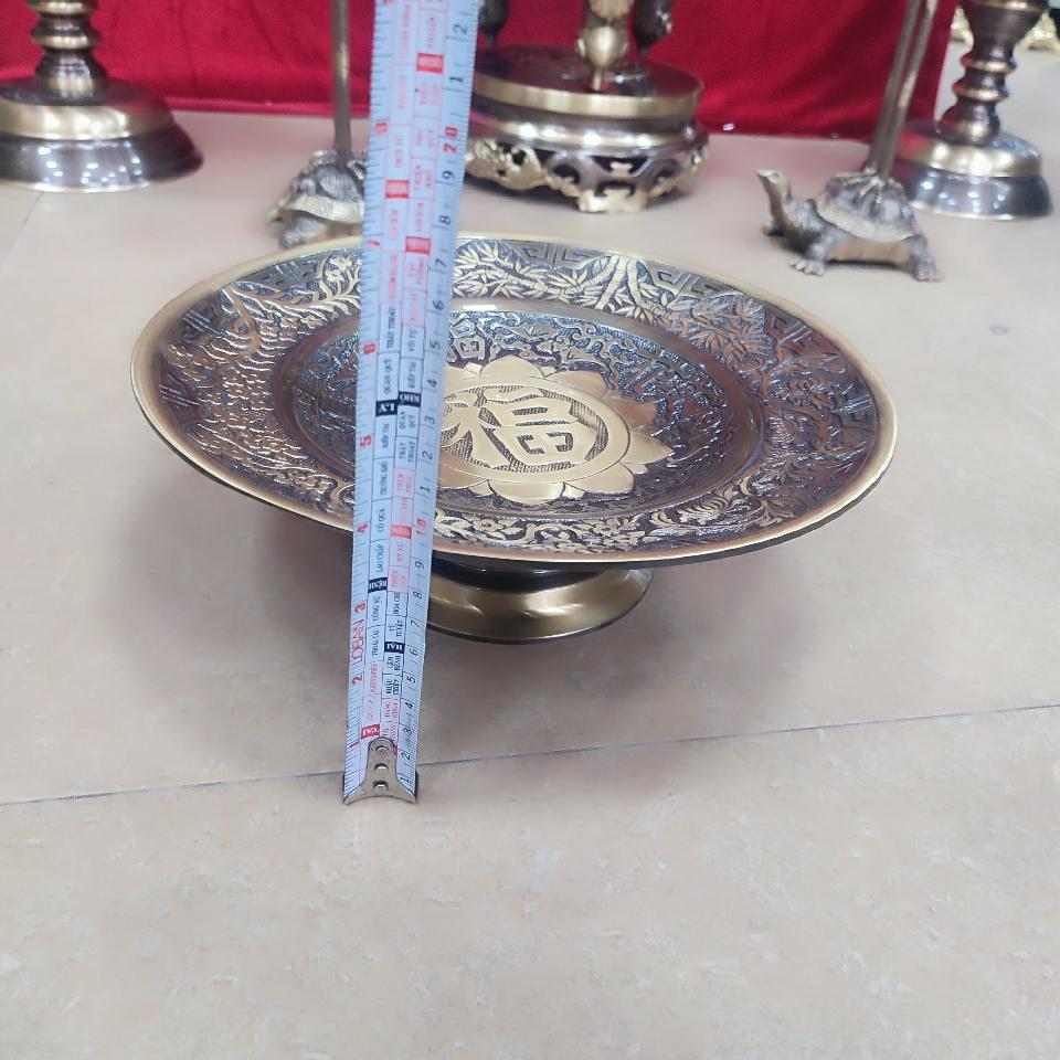 Đĩa đồng 28cm hàng đẹp loại 1-duoc-ban-tai-Làng Nghề Gò Đúc Đồng Đại Bái