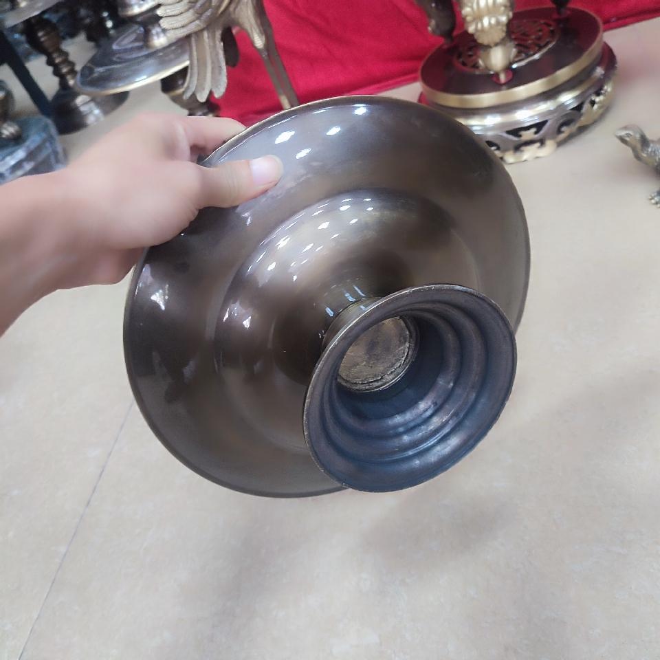 Đĩa đồng 28cm hàng đẹp loại 1-duoc-ban-tai-Làng Nghề Gò Đúc Đồng Đại Bái