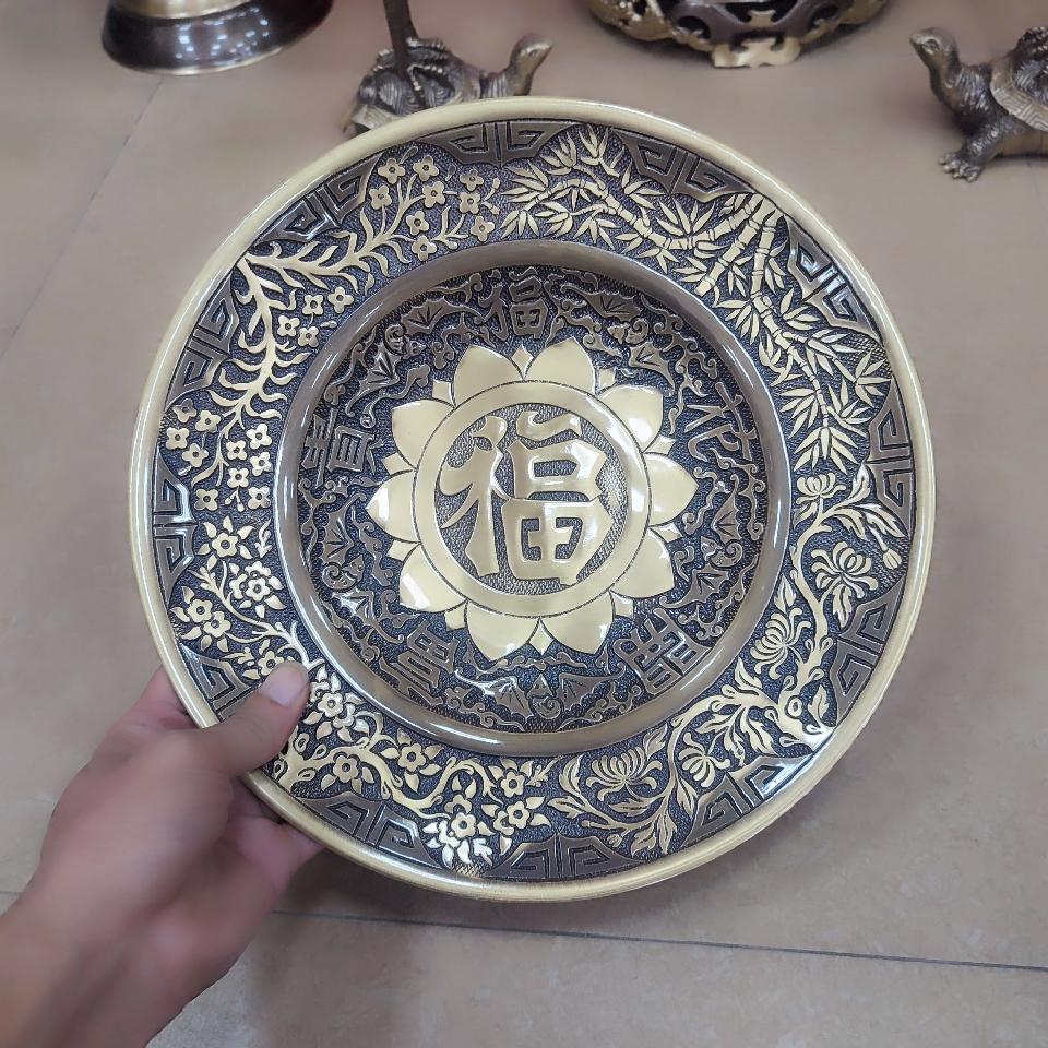 Đĩa đồng 28cm hàng đẹp loại 1-duoc-ban-tai-Làng Nghề Gò Đúc Đồng Đại Bái