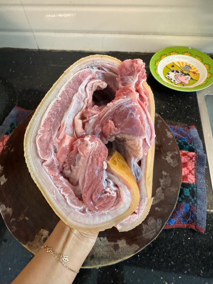 Cá chạch kho hộp nhỡ (chạch trứng )-duoc-ban-tai-Ly ly food