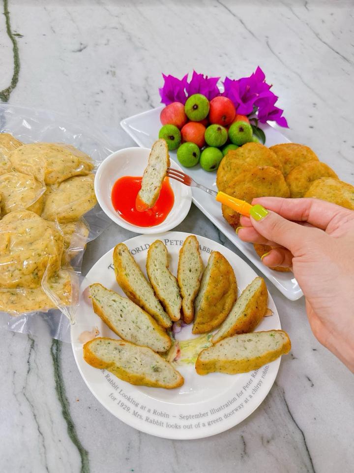 Chả cá trắm -duoc-ban-tai-Ly ly food
