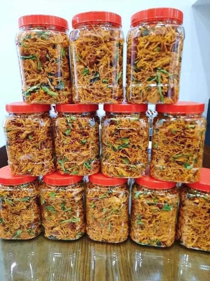 Khô gà-duoc-ban-tai-Hương huỳnh