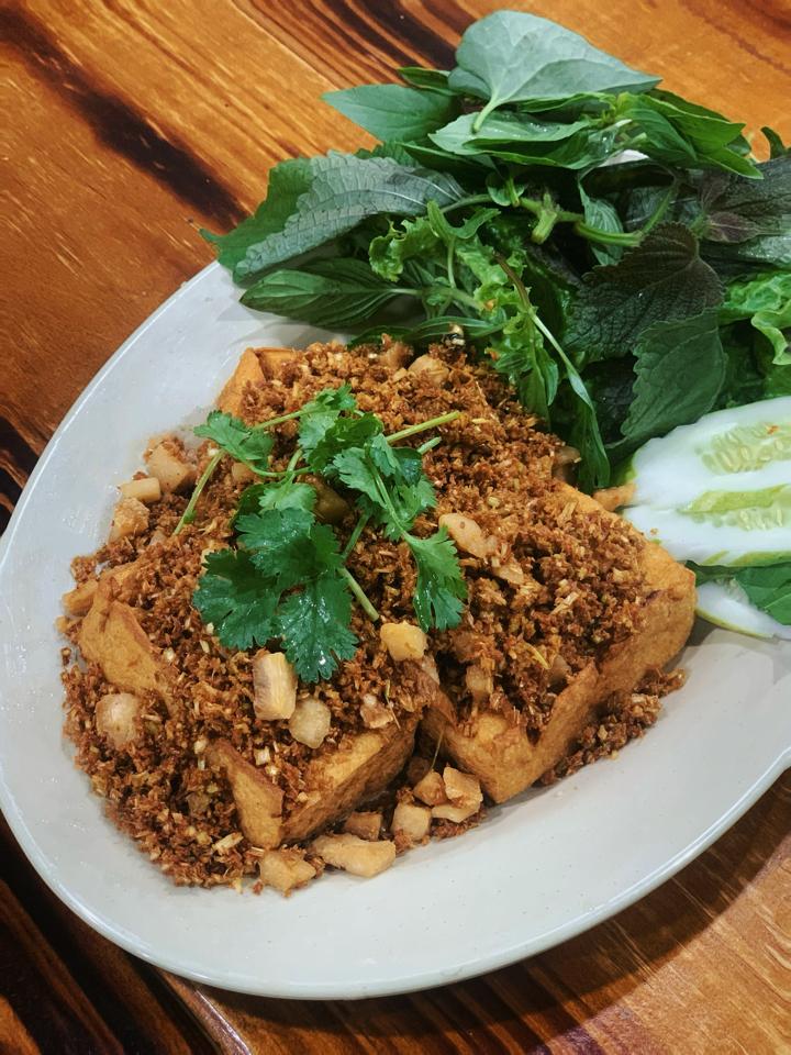 Đậu Hủ Chiên Sả-duoc-ban-tai-ANH 3 Food & Beer