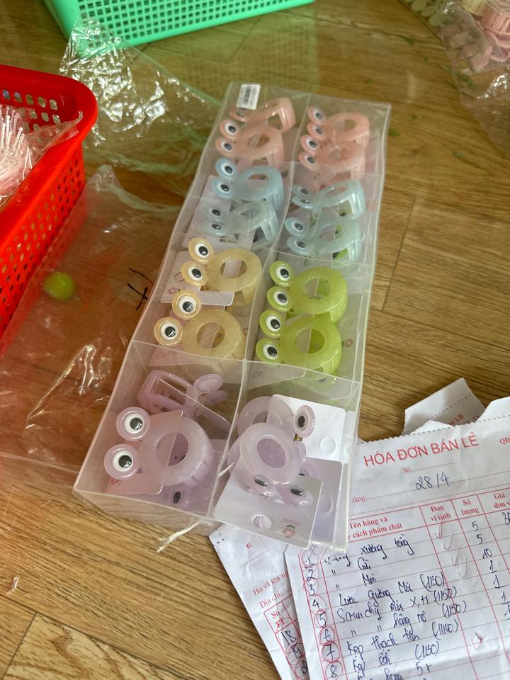 Kẹp ếch-duoc-ban-tai-pink shop
