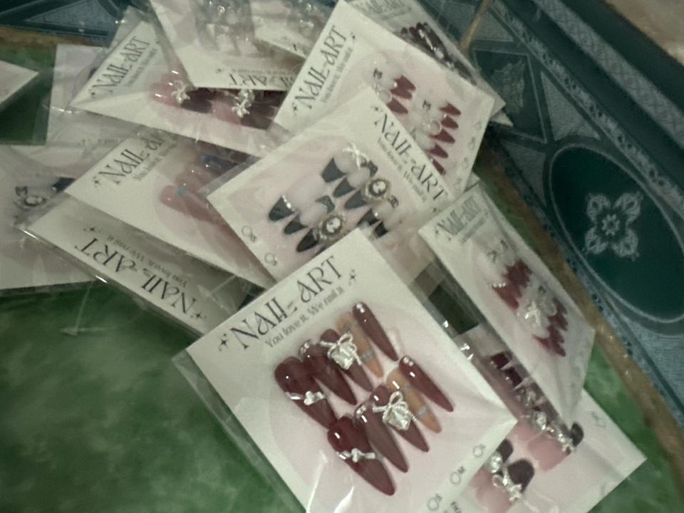 Móng thiết kế chuẩn fomr -duoc-ban-tai-pink shop