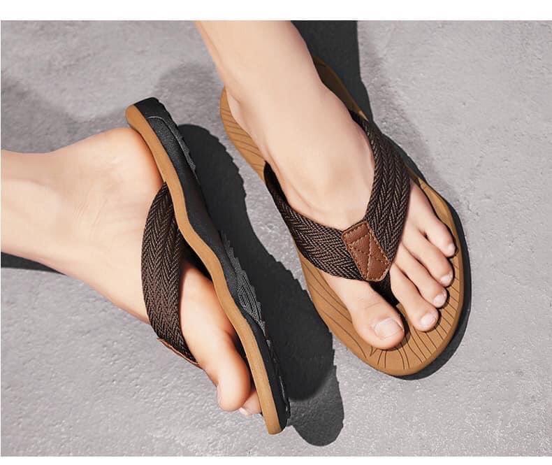 Dép xỏ ngón nam 2105MK20-duoc-ban-tai-Alice Quỳnh