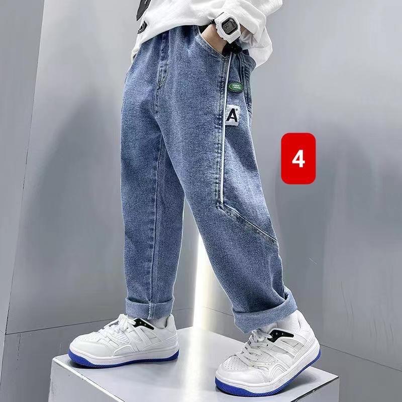 QUẦN JEAN BÉ TRAI  1812MK29 Kiểu dáng khoẻ khoắn , năng động , cạp chun dễ mặc và thoải mái , mix với gì cũng hợp luôn ạ  ✔️màu 9 E đánh số ✔️Sz 120-170 Bảng sz tham khảo 120: 17-22kg 130: 22-26kg 140: 26-30kg 150: 30-35kg 160: 35-40kg 170: 41-47kg-duoc-ban-tai-Alice Quỳnh
