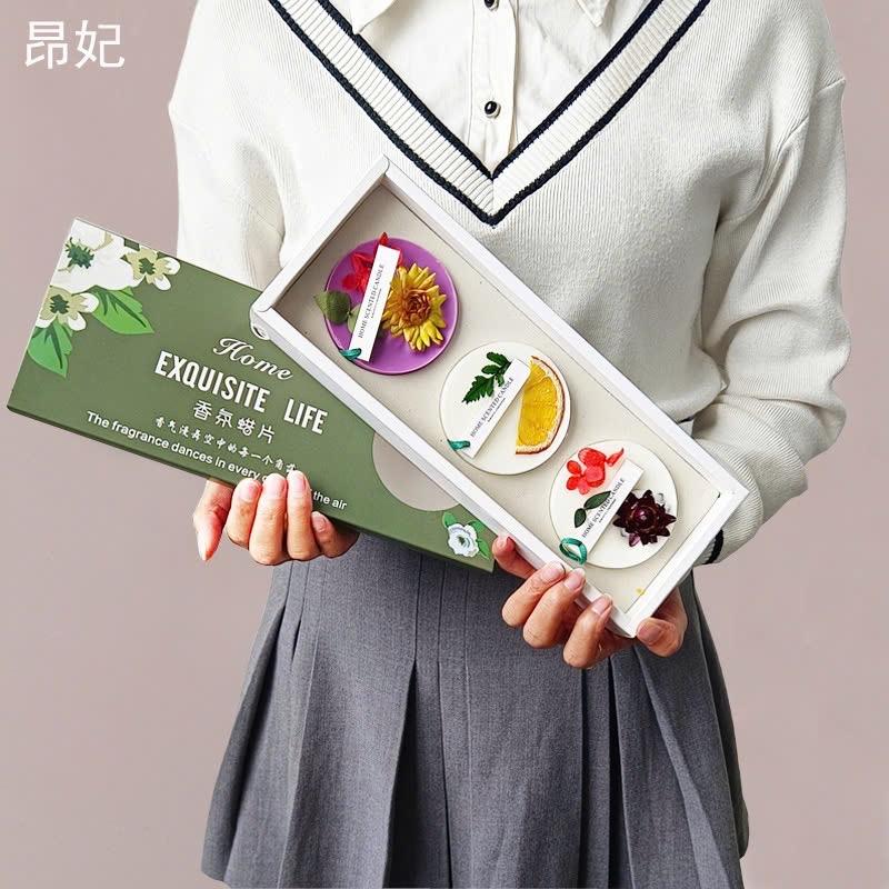 SÁP THƠM HƯƠNG HOA TREO PHÒNG 1312MK23 Sáp thơm treo phòng hương hoa cỏ mùi dễ chịu thơm nhẹ-duoc-ban-tai-Alice Quỳnh