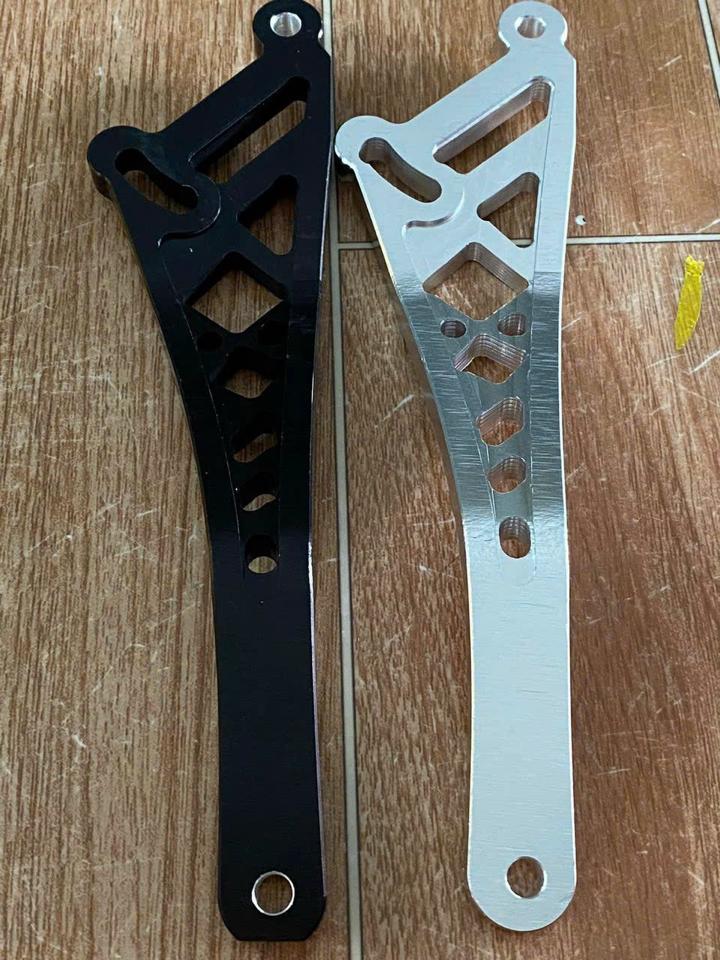 Nhôm - Gác chân các loại -duoc-ban-tai-Siêu Thị Ốc