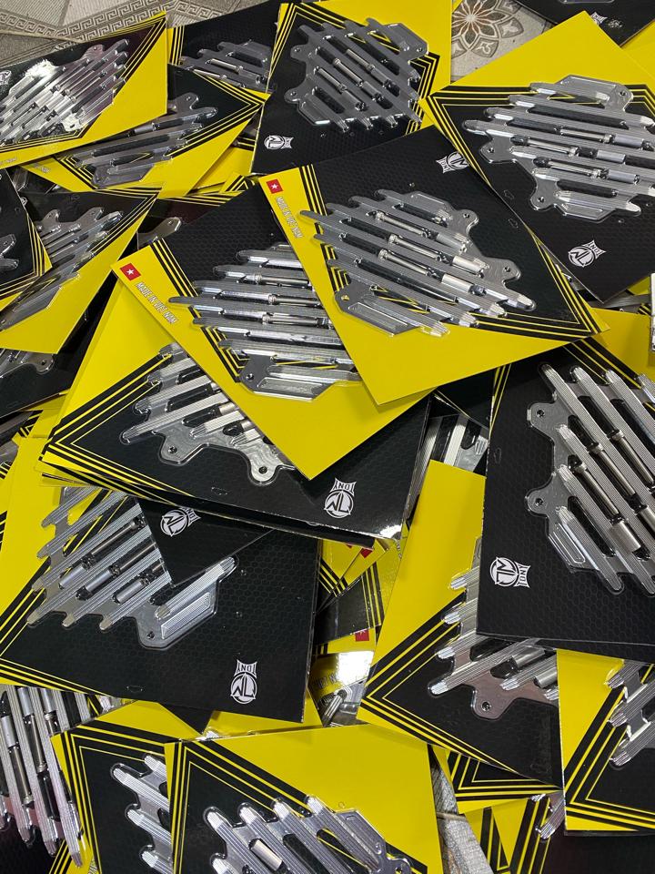 Nhôm - Két nhôm CNC-duoc-ban-tai-Siêu Thị Ốc