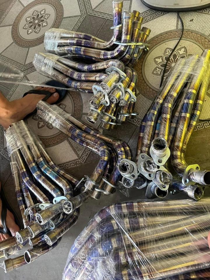 Titan Cổ pô các dòng xe ( khâu thường ) -Khâu CNC mua riêng-duoc-ban-tai-Siêu Thị Ốc