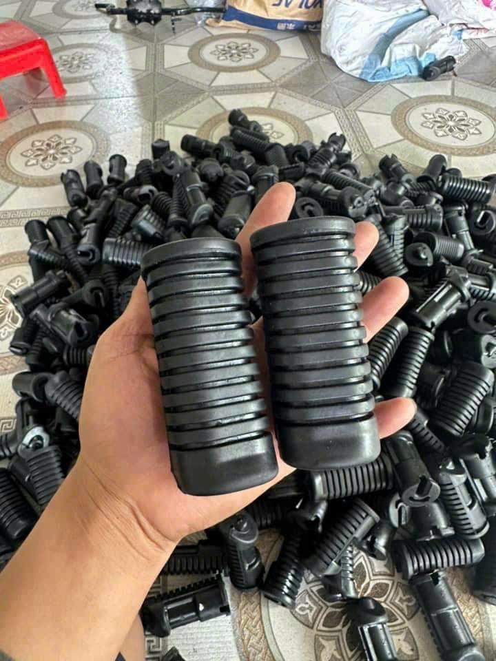 Nhôm - Gác chân các loại -duoc-ban-tai-Siêu Thị Ốc