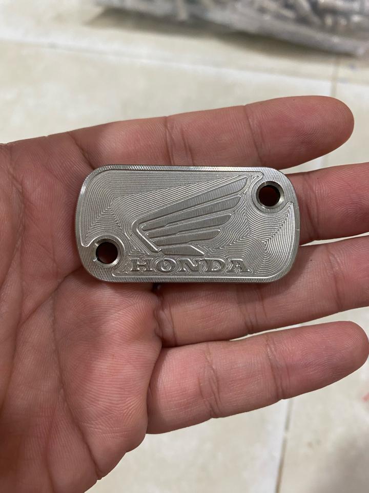 Inox 304 - Nắp dầu CNC nguyên khối-duoc-ban-tai-Siêu Thị Ốc