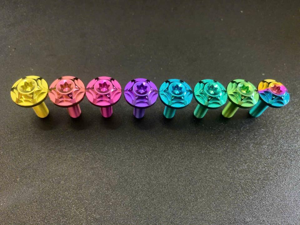 Nhôm - Két nhôm CNC-duoc-ban-tai-Siêu Thị Ốc