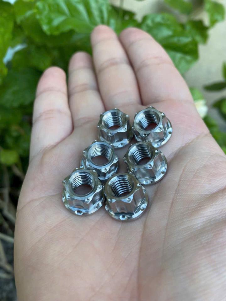 Inox 304 - Tán mẫu bông-duoc-ban-tai-Siêu Thị Ốc