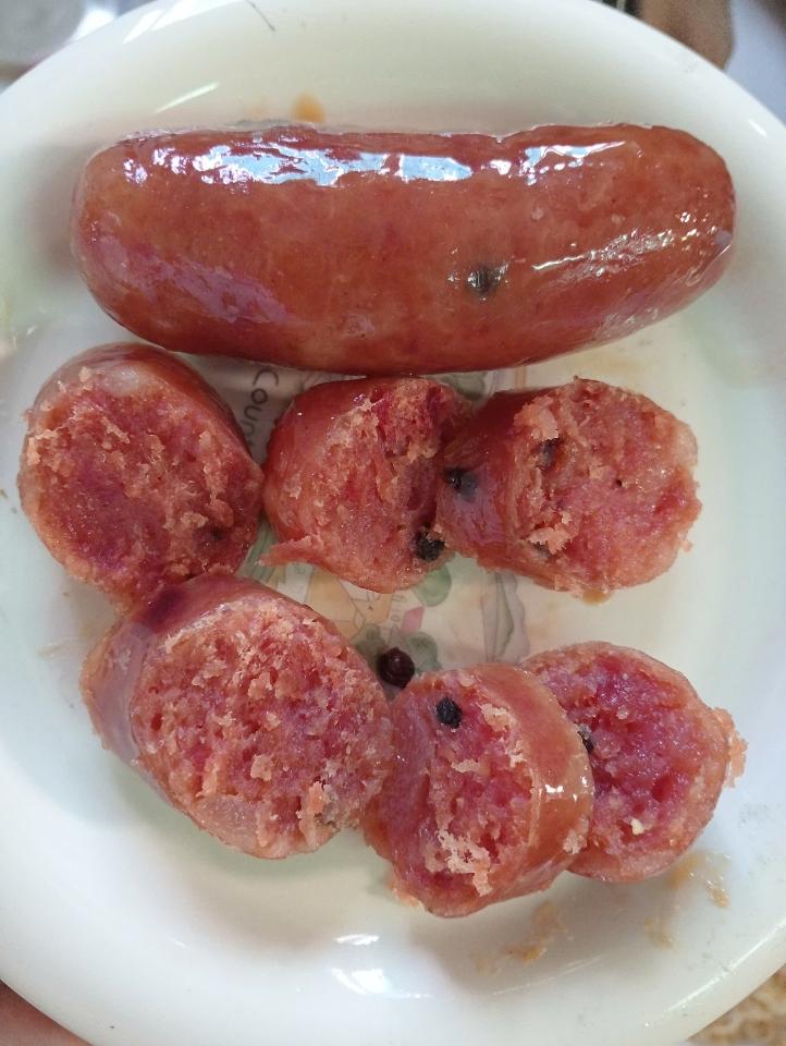 Lạp xưởng ĐB-duoc-ban-tai-T.A HOUSE