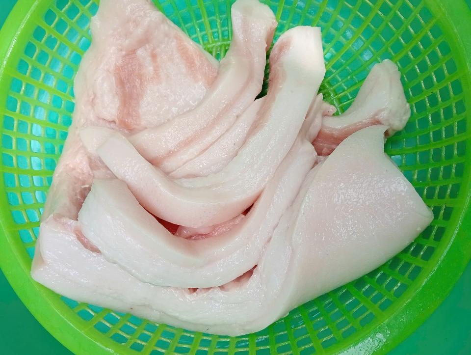 Mỡ heo-duoc-ban-tai-T.A HOUSE