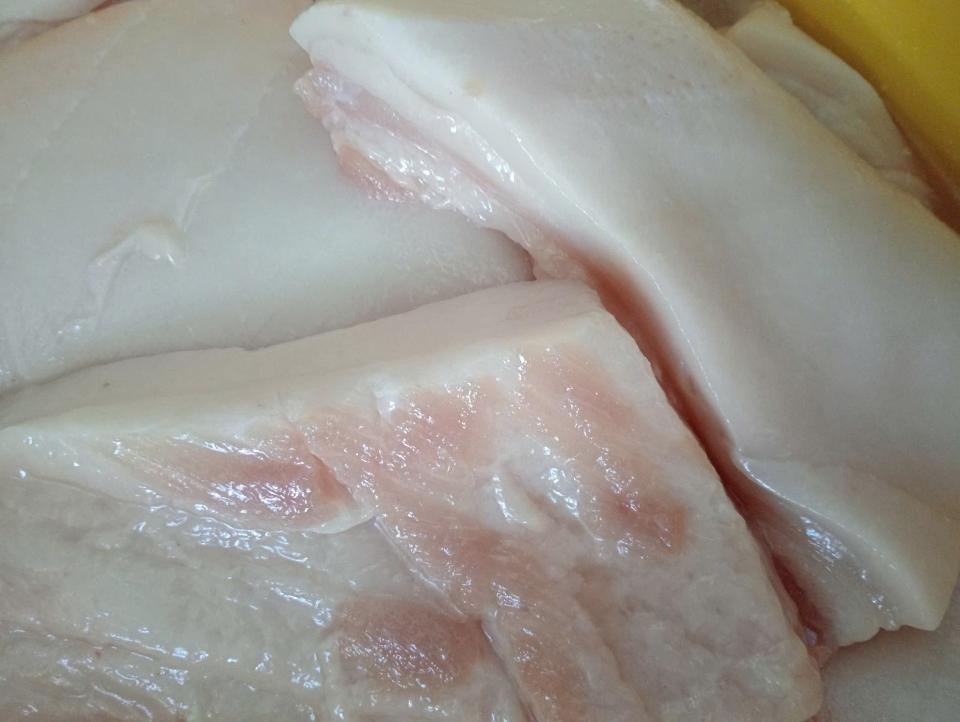 Mỡ heo-duoc-ban-tai-T.A HOUSE