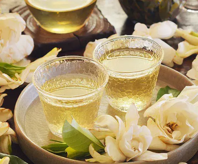 Trà Lê Hoa Dành Dành / Pearl Flower Tea-duoc-ban-tai-B52HUB Café 24h - Coffee Gò Vấp