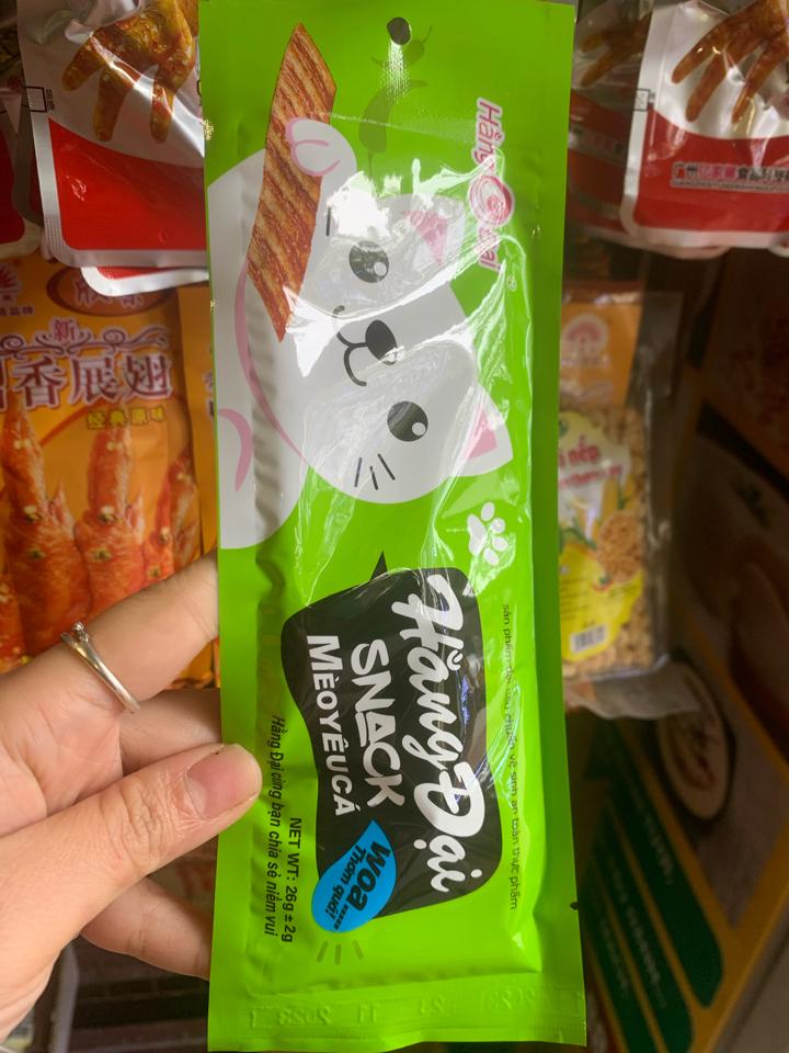 Mèo yêu cá-duoc-ban-tai-LELA XIÊN
