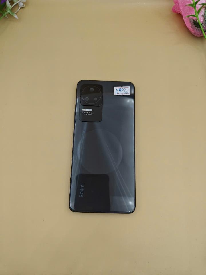 Vivo iQOO Z9x 8/128 chưa sạc-duoc-ban-tai-Ipad cũ giá rẻ