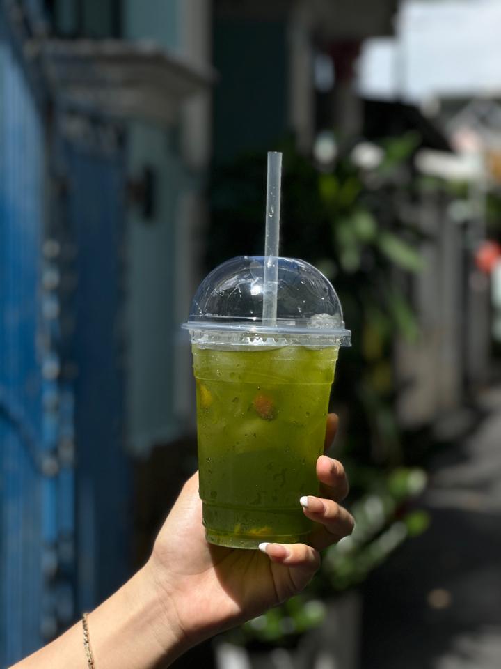 Trà tắc thái xanh xí muội-duoc-ban-tai-Chân gà quái thú