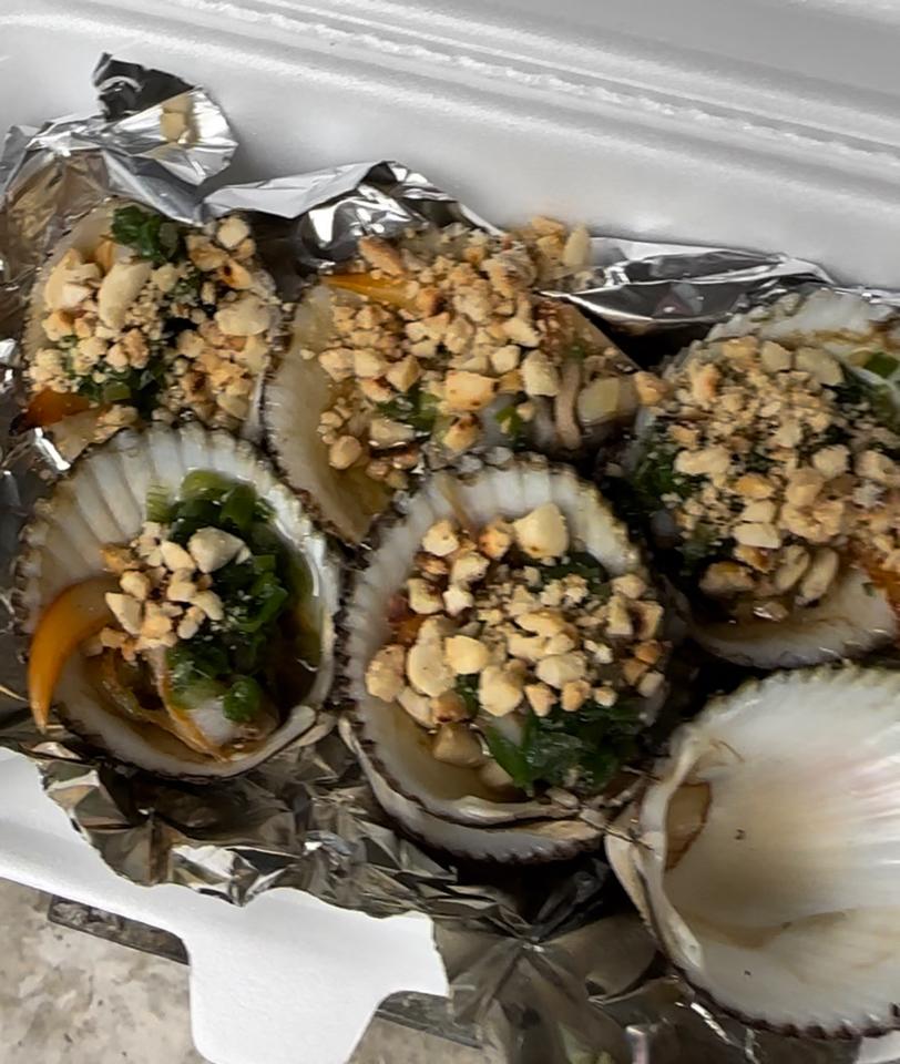 Sò Dương nướng mỡ hành-duoc-ban-tai-Tiệm  Ốc Bii