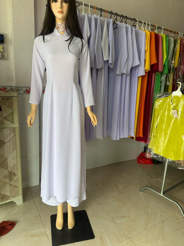 Áo dài học sinh vải lụa thường có dãn -duoc-ban-tai-Áo dài Mỹ Hòa