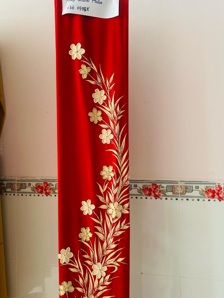 Vải áo dài lụa co giãn nhẹ -duoc-ban-tai-Áo dài Mỹ Hòa