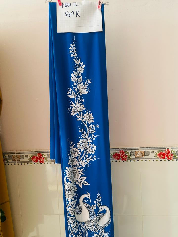 Vải áo dài lụa có giãn nhẹ 1 bộ 750-duoc-ban-tai-Áo dài Mỹ Hòa