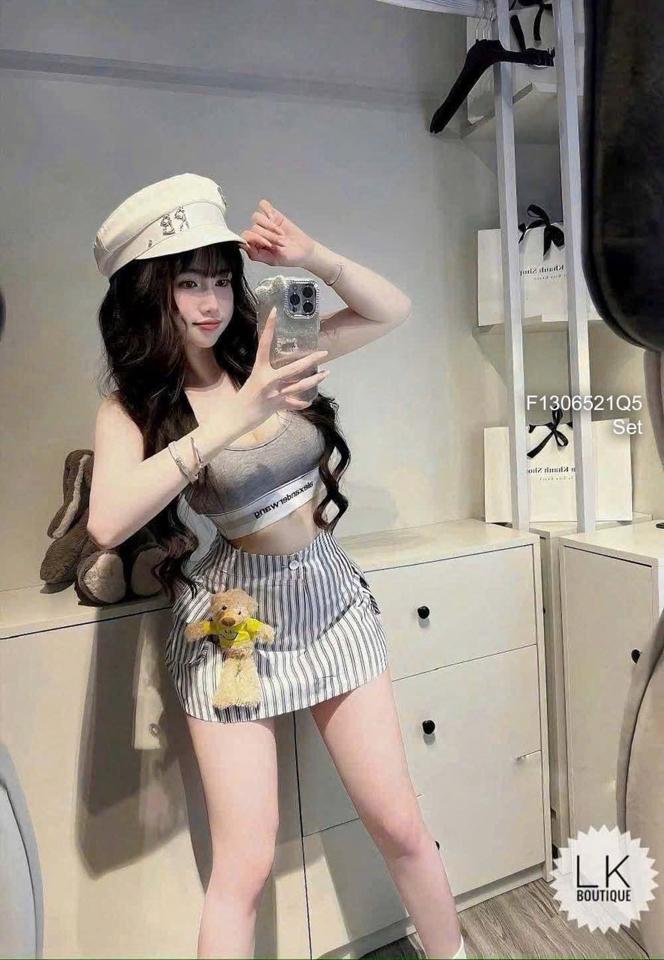Set Áo croptop+cv sọc-duoc-ban-tai-Thanh Berry