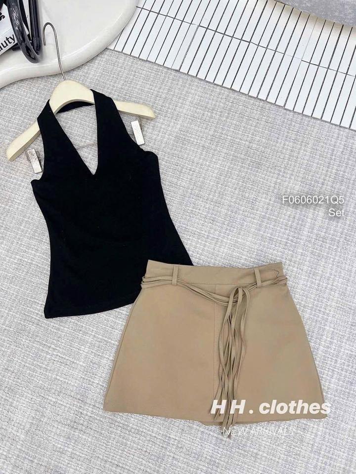 Set Cv kèm áo đen cc-duoc-ban-tai-Thanh Berry