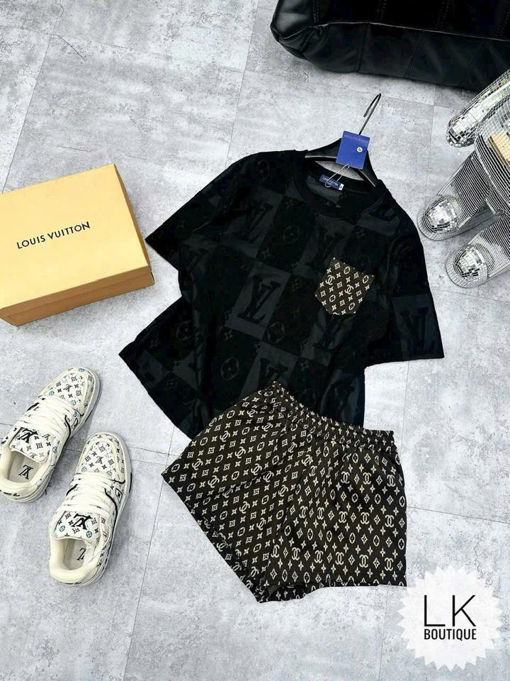 Set LV ngắn đen-duoc-ban-tai-Thanh Berry