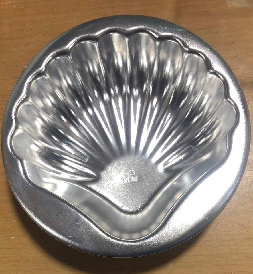 THANH LÝ SET 20 KHUÔN NHÔM LÀM BÁNH BÒ, RAU CÂU, KT LỌT LÒNG 10,5CM-duoc-ban-tai-Thach Lan