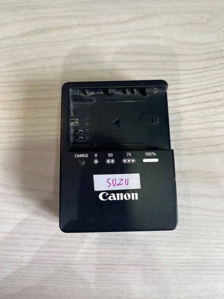 Sạc Pin Máy Ảnh Canon LC-E6E-duoc-ban-tai-SuZu Sevice