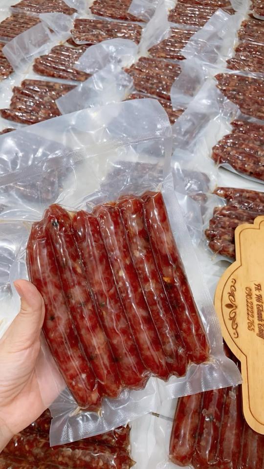 500gr Lạp xưởng Bò-duoc-ban-tai-DuMi Beauty