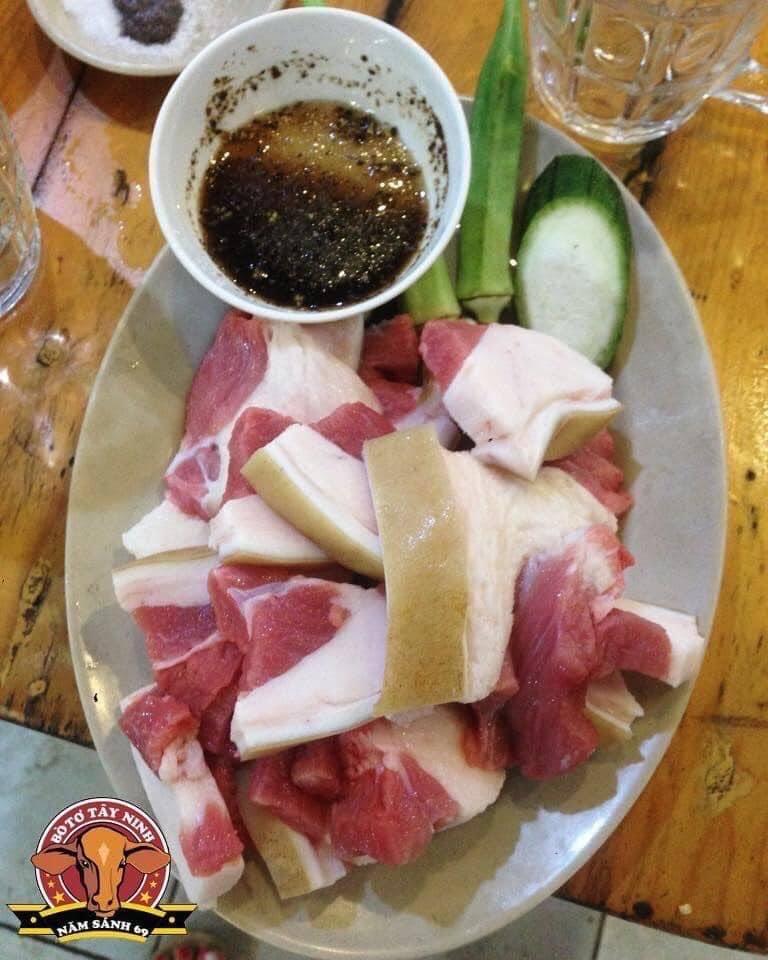 Bò Nướng-duoc-ban-tai-BÒ TƠ BÌNH MINH