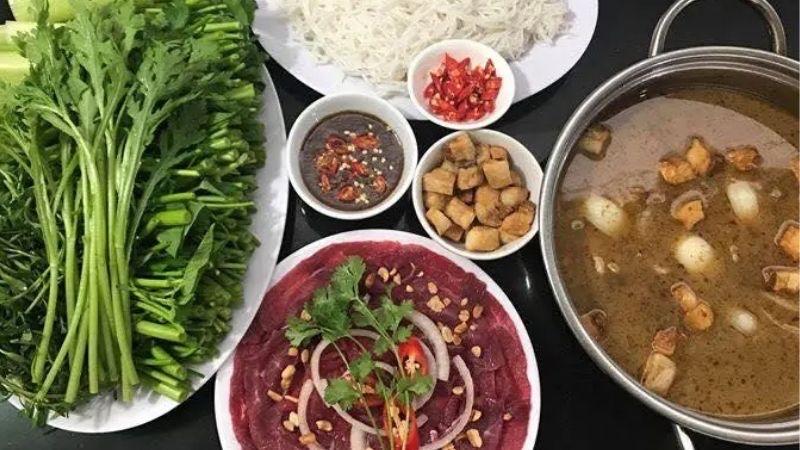 Lẩu Bò Nhúng Mắm Ruốt-duoc-ban-tai-BÒ TƠ BÌNH MINH