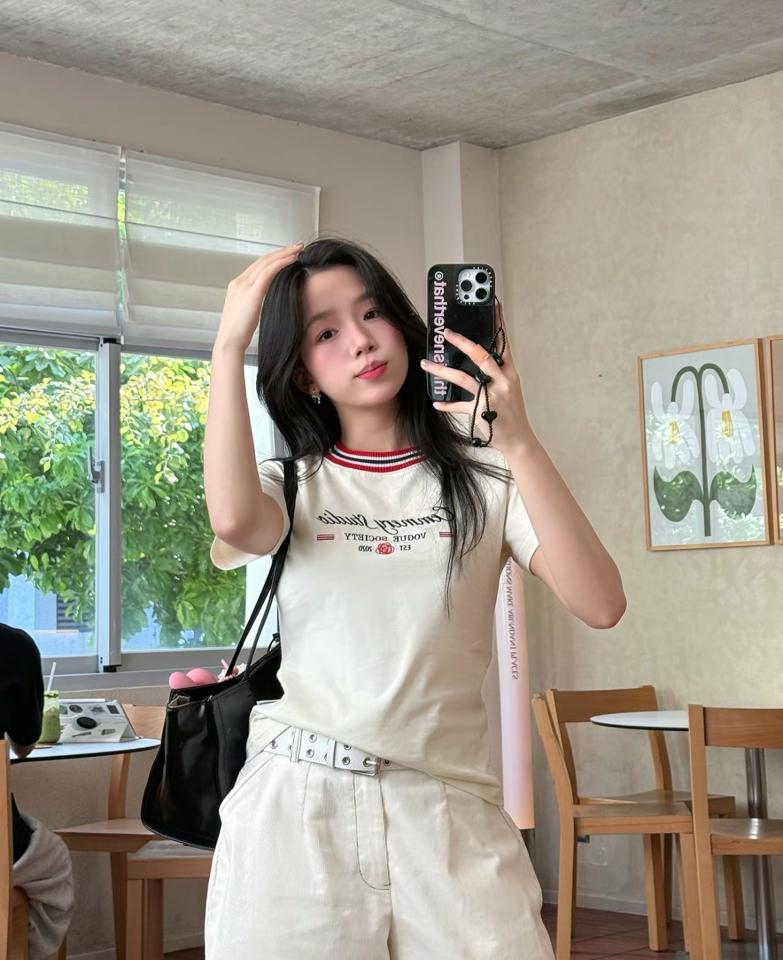 Áo Bloom babytee Cemmery-duoc-ban-tai-Cunnei