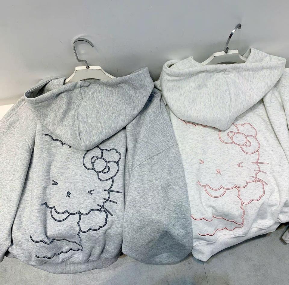  Áo Hoodie Zip Hello Kitty-duoc-ban-tai-Cunnei