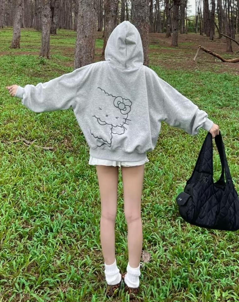  Áo Hoodie Zip Hello Kitty-duoc-ban-tai-Cunnei