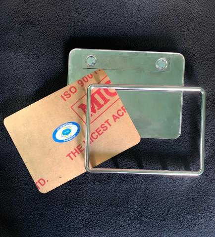 Khung biển số-duoc-ban-tai-Trạm Xanh 68